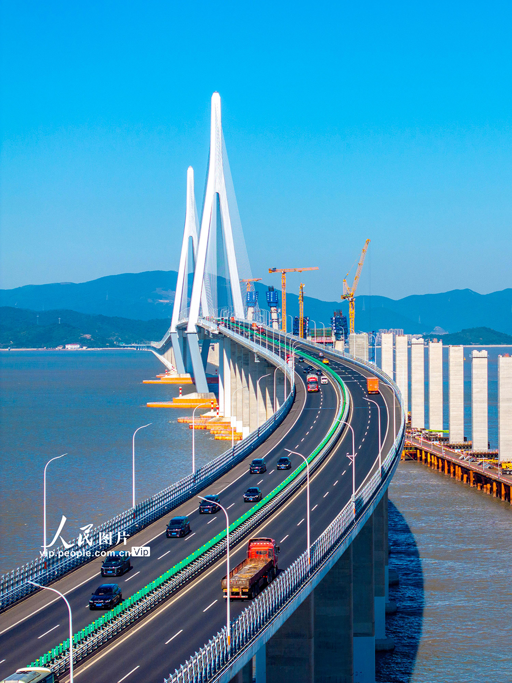 浙江寧波：象山港跨海大橋建設(shè)正酣【4】