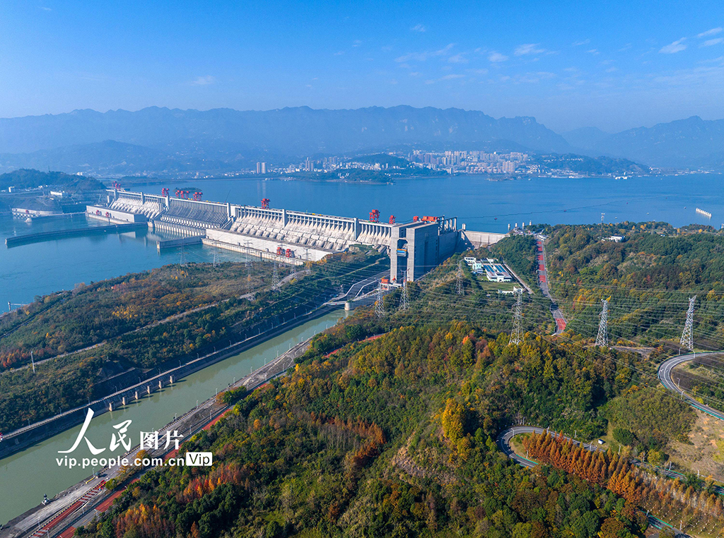 湖北宜昌：三峽大壩生態(tài)美【2】