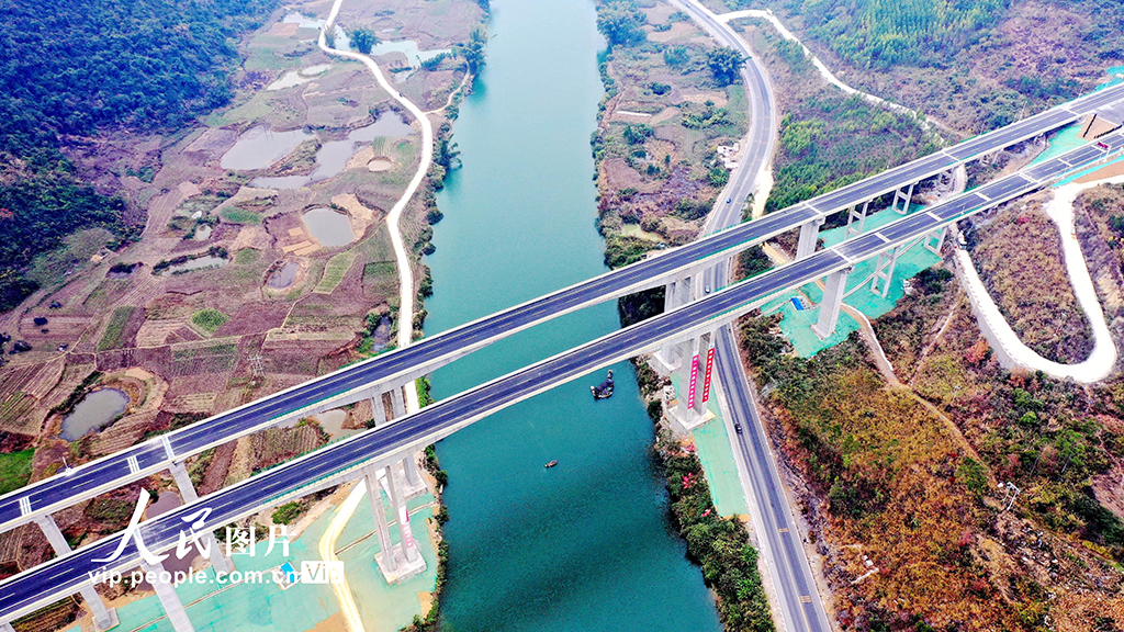 廣西河池：河荔高速建成通車【2】