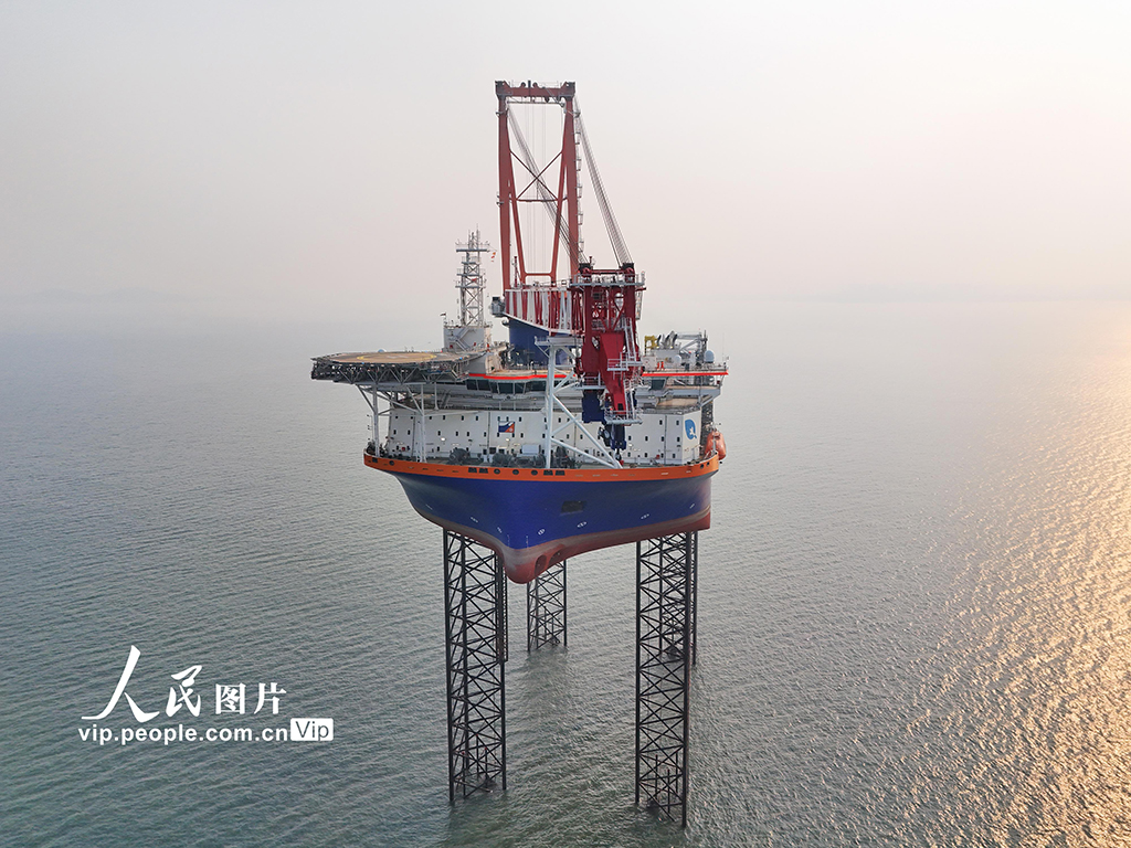 山東煙臺(tái)：全球最大的自升自航式海上風(fēng)電安裝船交付【3】