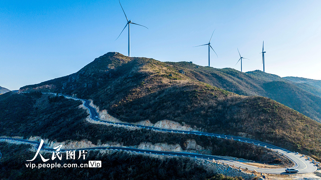 江西豐城：“風(fēng)電+旅游”串起鄉(xiāng)村發(fā)展新“風(fēng)景”【5】