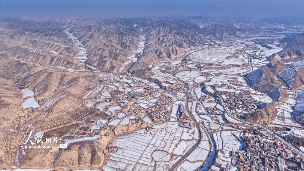 甘肅靖遠(yuǎn)：山川雪景如畫【2】